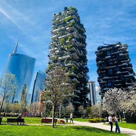 Isola Bosco Verticale Milan Exterior photo